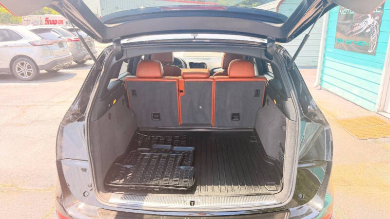 2011 Audi Q5 3.2 quattro Premium Plus