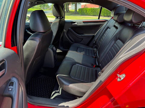 2017 Volkswagen Jetta 2.0T GLI