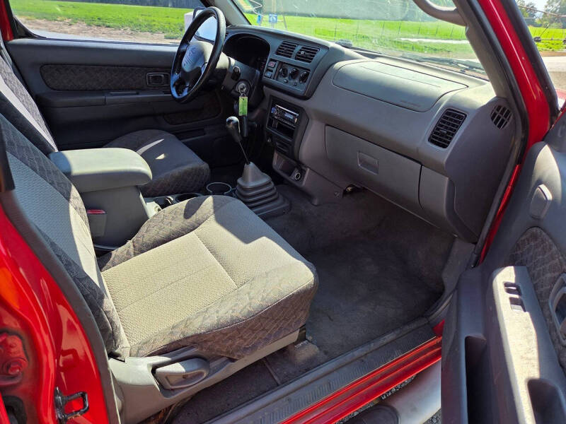 2000 Nissan Xterra SE