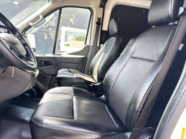2023 Ford Transit