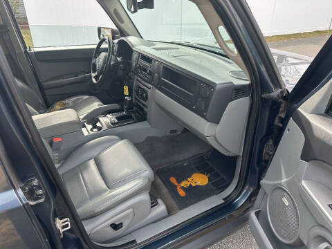 2007 Jeep Commander Sport