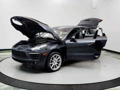 2017 Porsche Macan