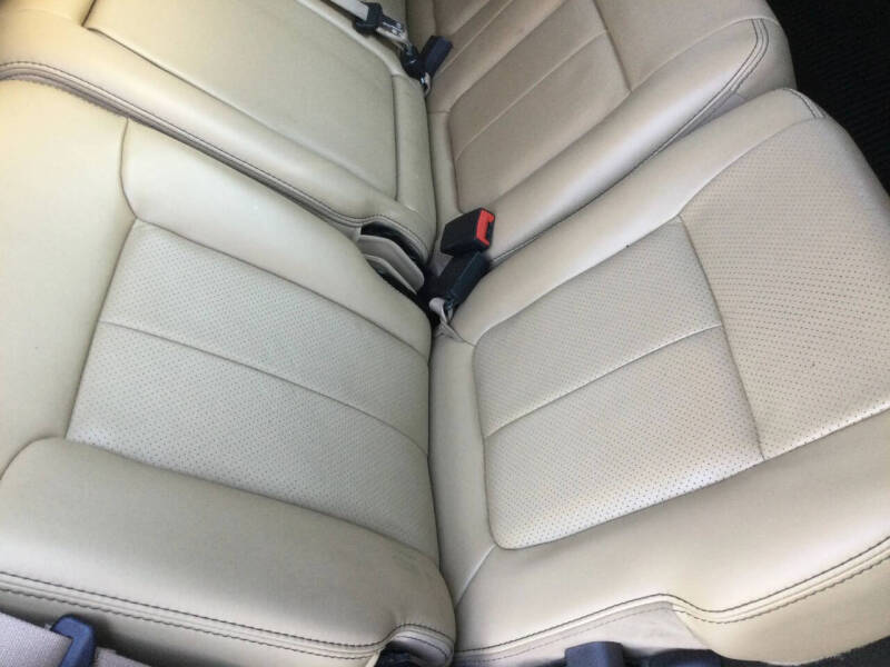 2011 Ford F-450 Super Duty Lariat