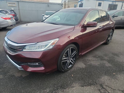 2017 Honda Accord for sale at OFIER AUTO SALES in Freeport NY