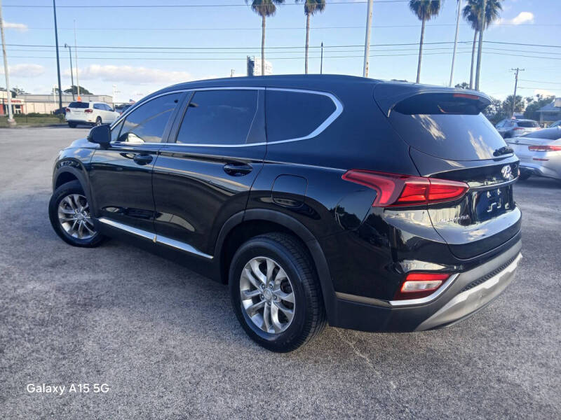 2019 Hyundai Santa Fe SE 2.4L