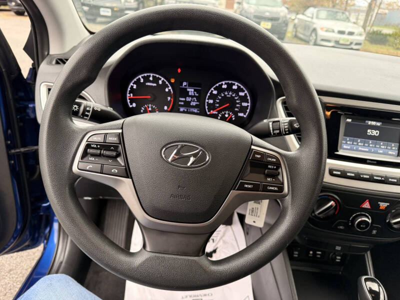 2020 Hyundai Accent SE