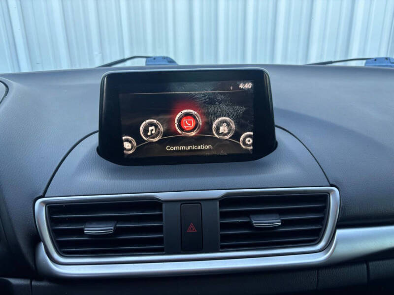 2018 Mazda MAZDA3 Sport