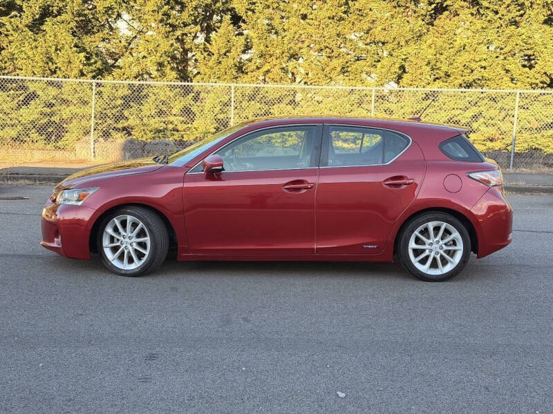 2013 Lexus CT 200h