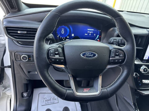 2023 Ford Explorer ST