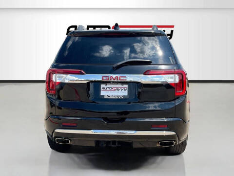 2022 GMC Acadia Denali