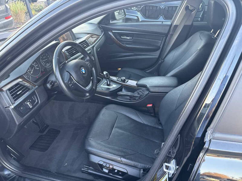 2015 BMW 3 Series 328i