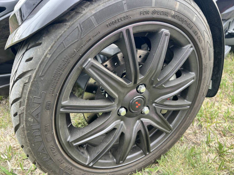 2013 Can Am Spyder  ST Limited