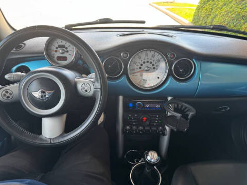 2005 MINI Cooper S