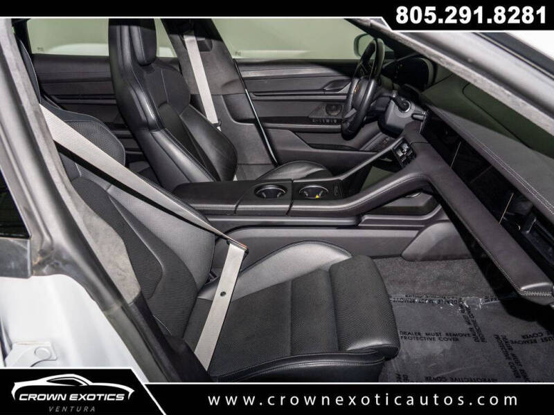 2024 Porsche Taycan GTS