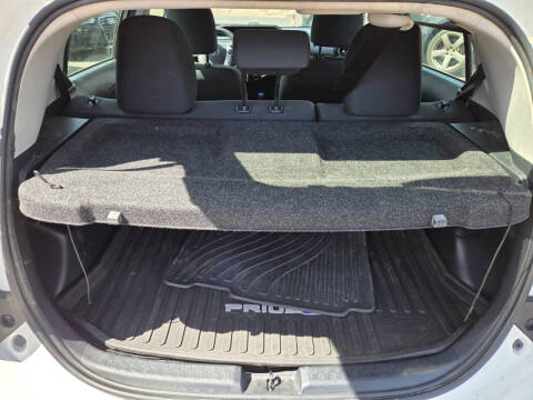 2016 Toyota Prius c Two