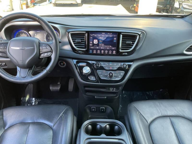 2020 Chrysler Pacifica Launch Edition