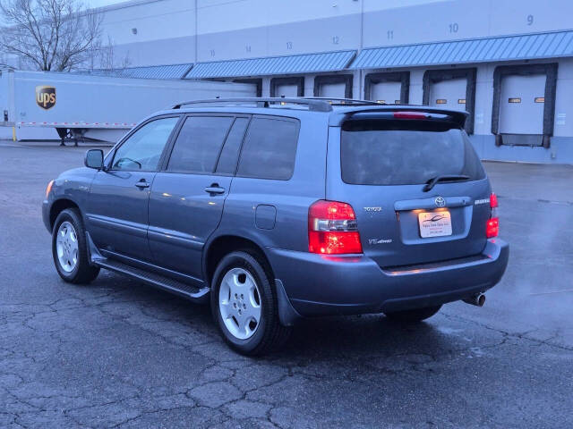 2005 Toyota Highlander for sale at Alpha Auto Sales in Auburn, WA