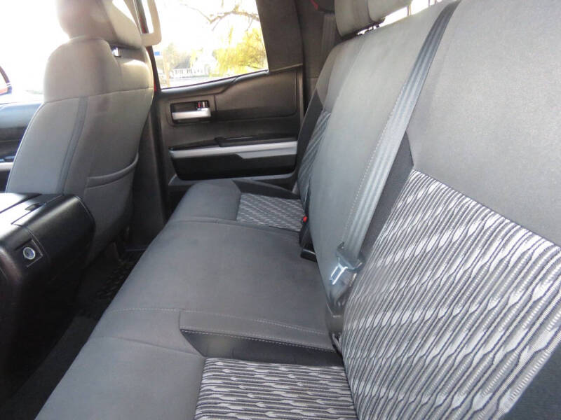 2019 Toyota Tundra SR5