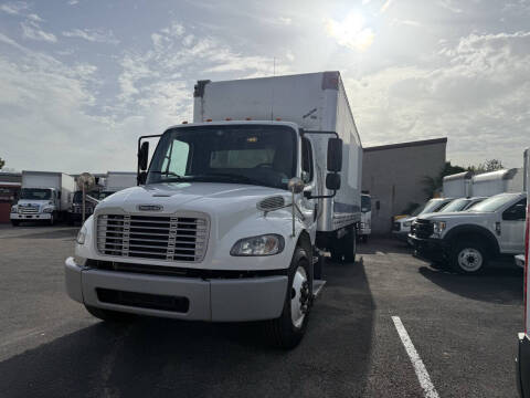 2017 Freightliner M2 106