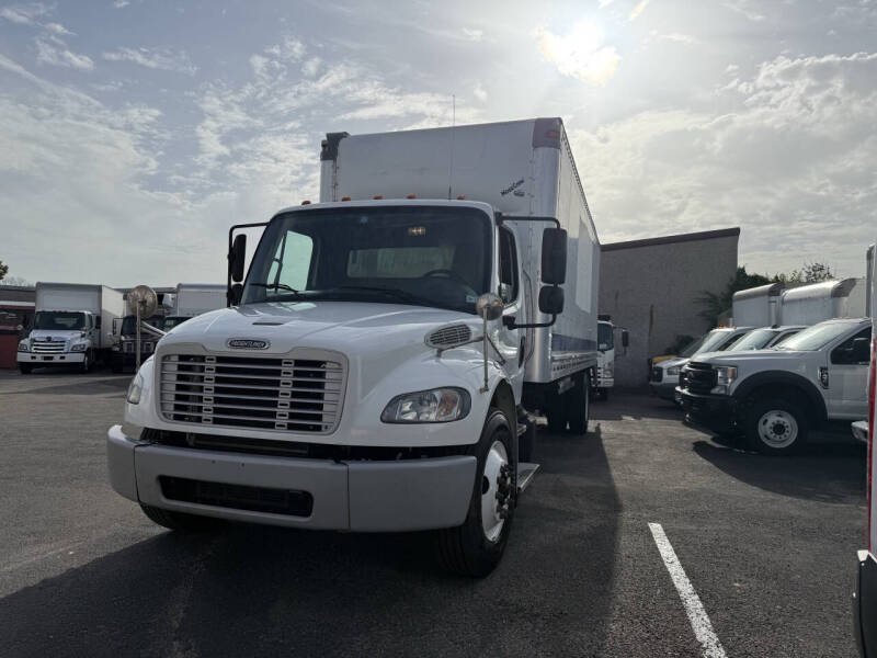 2017 Freightliner M2 106