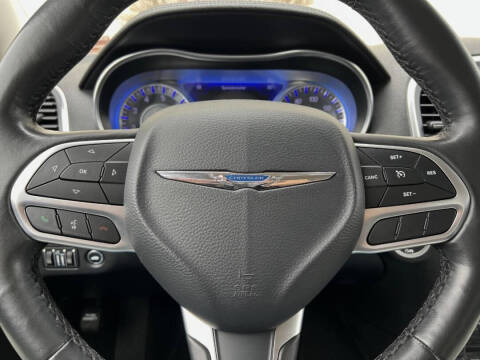 2020 Chrysler 300 Touring