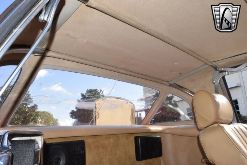 1988 Mercedes-Benz 560-Class 560 SL