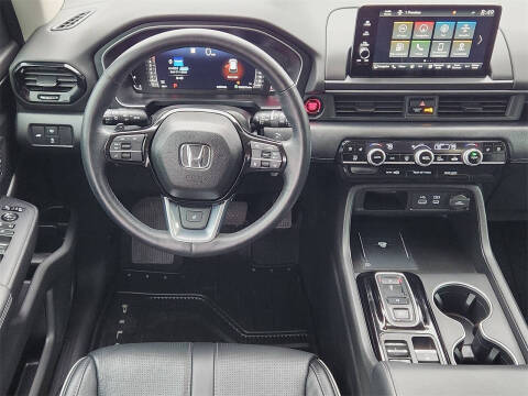 2023 Honda Pilot Elite