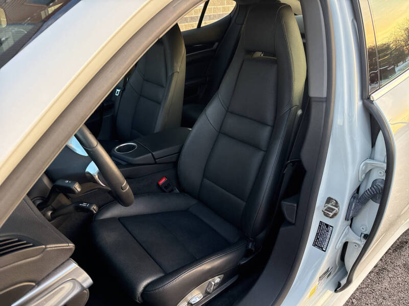 2015 Porsche Panamera 4S