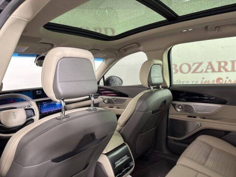 2024 Lincoln Nautilus Reserve