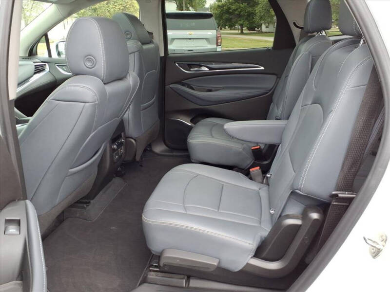 2021 Buick Enclave Essence