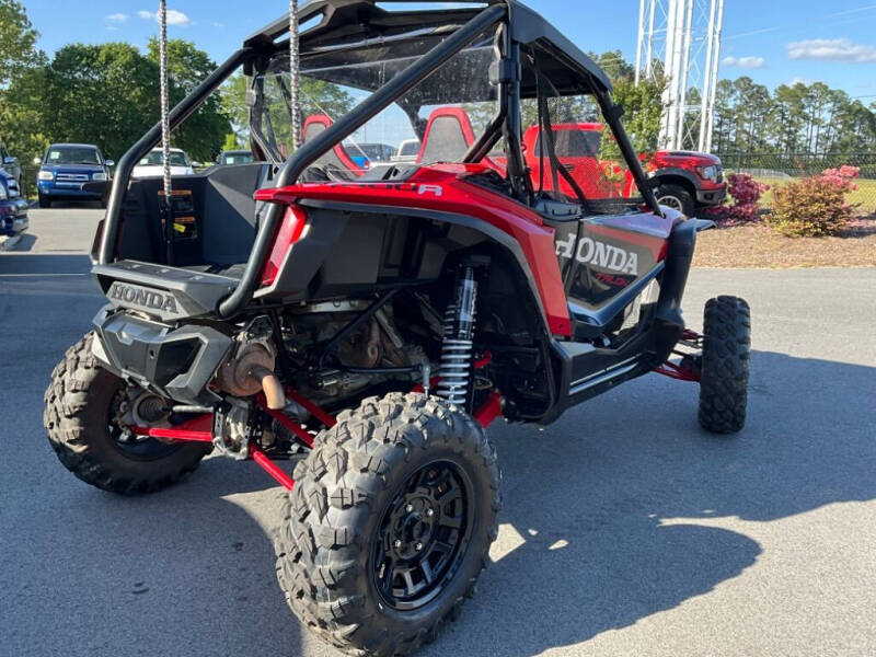 2023 Honda TALON