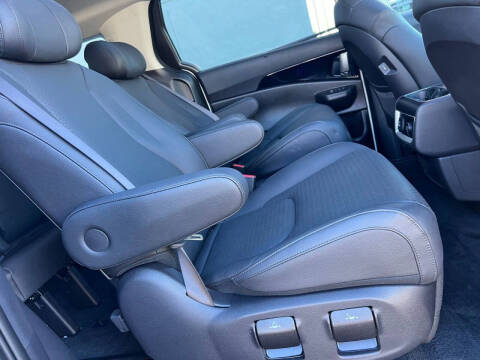 2025 Kia Carnival SX Prestige
