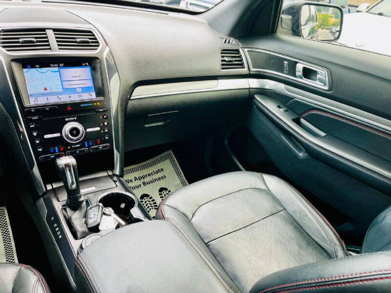 2019 Ford Explorer Sport