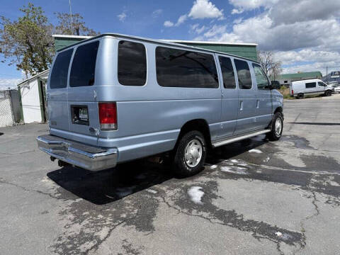 2000 Ford E-350 XLT SD