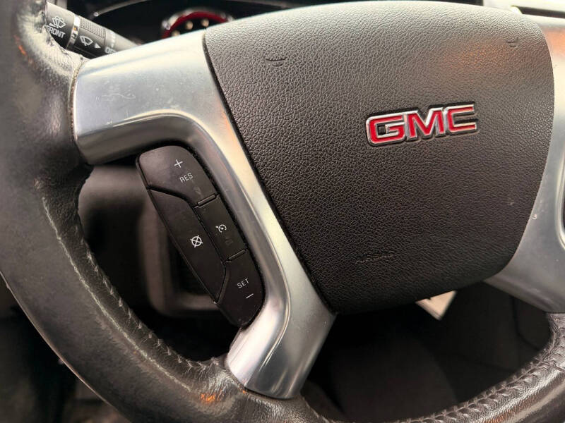 2014 GMC Acadia SLE-2