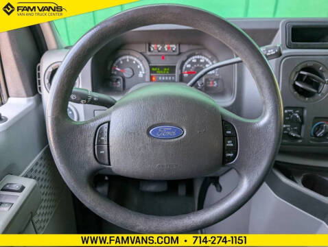 2013 Ford E-Series E-350 SD XLT