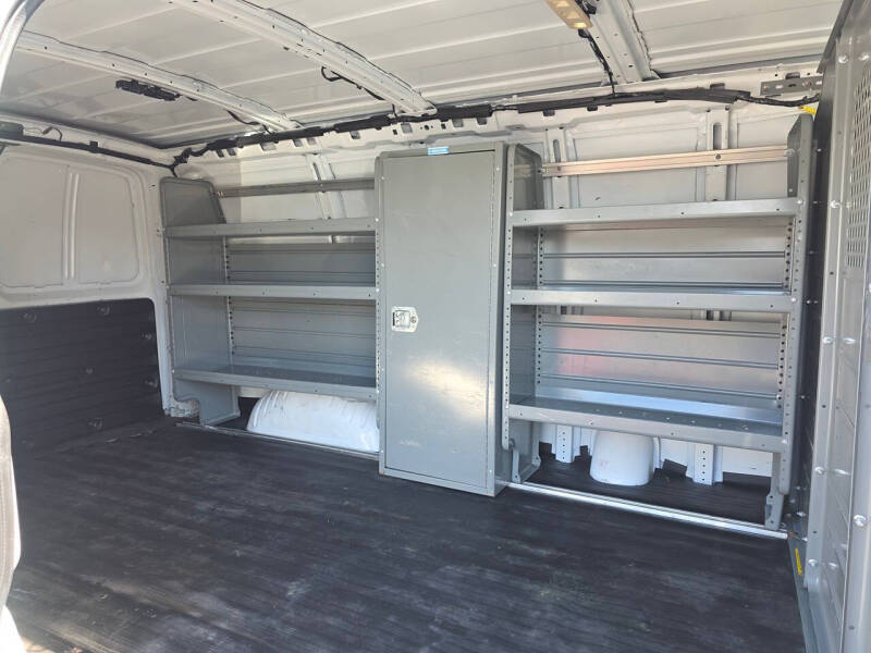 2020 Chevrolet Express 2500