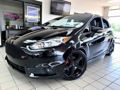 2017 Ford Fiesta for sale at SAINT CHARLES MOTORCARS in Saint Charles IL