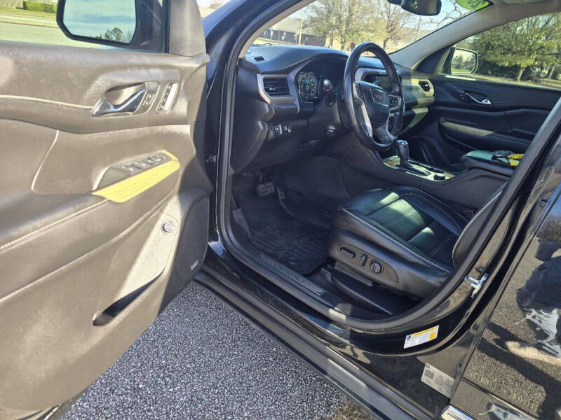 2019 GMC Acadia Denali