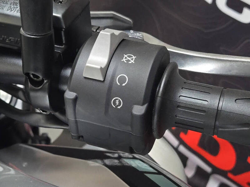 2025 Kawasaki Z900 ABS