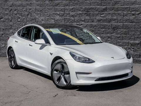2019 Tesla Model 3 Mid Range