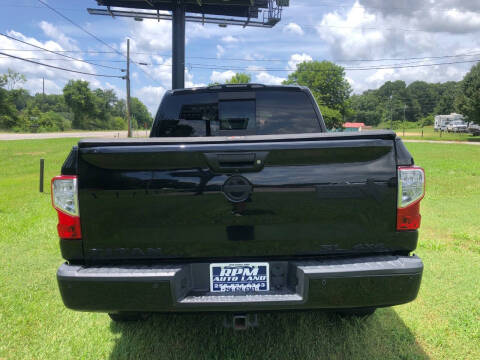 2018 Nissan Titan SV