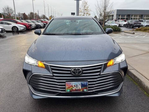 2022 Toyota Avalon XLE