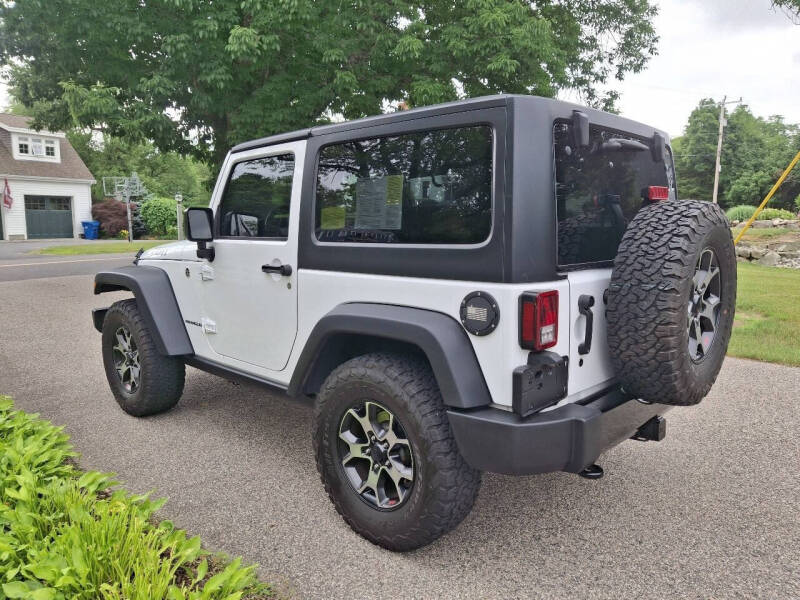 2017 Jeep Wrangler Willys Wheeler