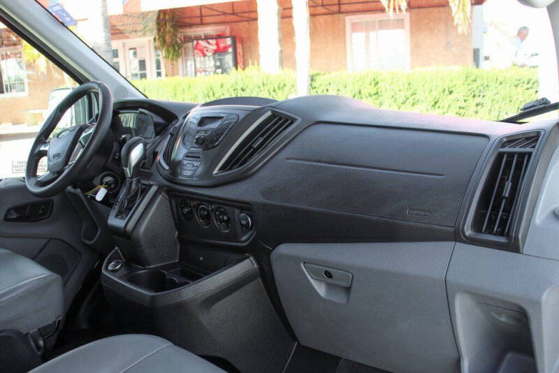 2019 Ford Transit