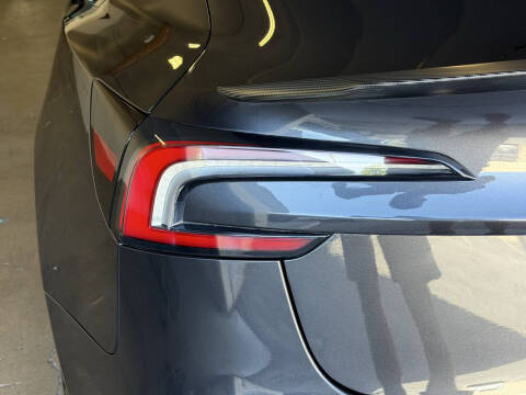 2024 Tesla Model 3 Performance