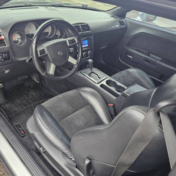 2009 Dodge Challenger SRT8