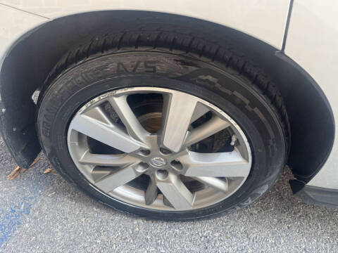 2015 Nissan Pathfinder Platinum