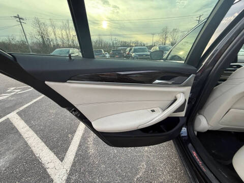 2017 BMW 5 Series 540i xDrive