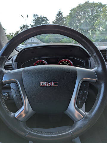 2013 GMC Acadia SLE-2